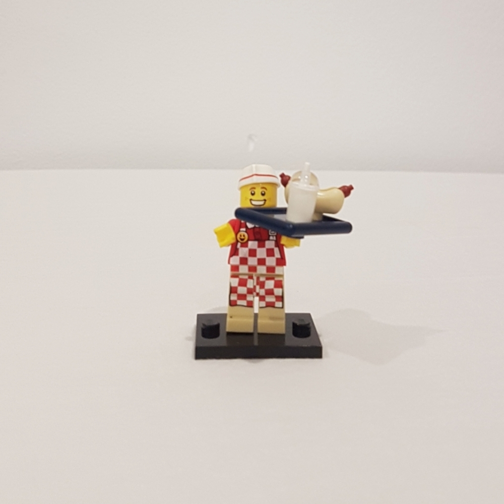 Lego Minifigure Series 17 Hot Dog Man